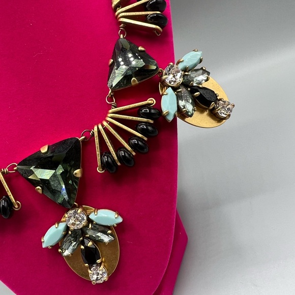 J Crew Stunning Statement Necklace - Picture 6 of 6